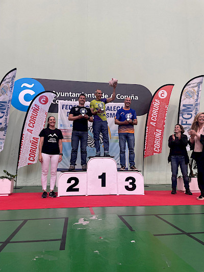 O AMI CAMPEON DE GALICIA POR CLUBS EN ESCALADA O AMI CAMPEON DE GALICIA POR CLUBS EN ESCALADA