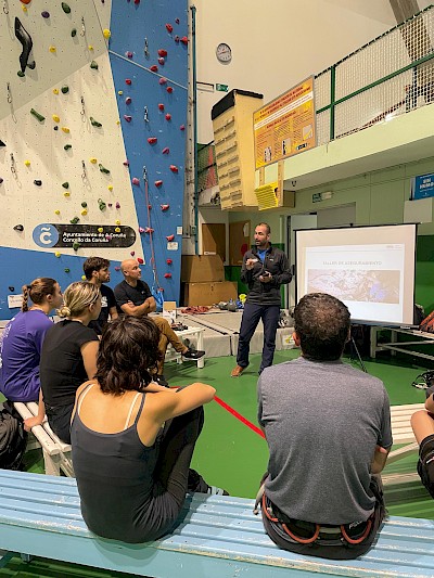 CHARLA INGENIERO DE PETZL CHARLA INGENIERO DE PETZL